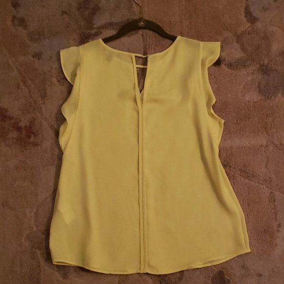 Top - Picture 2 of 2